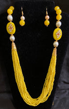 Load image into Gallery viewer, Jaipuri Beads Necklace Set