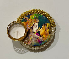 Load image into Gallery viewer, Radha-Krishna Tlight Candle Holder
