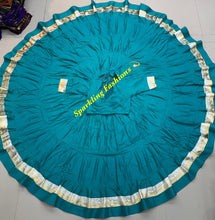 Load image into Gallery viewer, Beautiful Lehngha Choli
