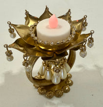 Load image into Gallery viewer, Designer Standing Tlight Candle Holder
