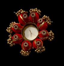 Load image into Gallery viewer, Decorative Ball Candle Holder
